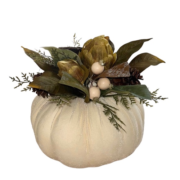 Large Decorative Pumpkin with Faux Foliage New - Picture 1 of 6